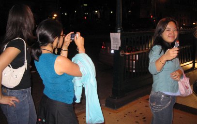 Julia, Monica, Risa